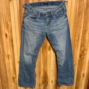 Buckle Men's Relaxed Fit Blue Jeans